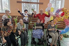 Сегодня в нашем Социальном доме «Нагатино-Садовники» царила совершенно особая, невероятно тёплая и трогательная атмосфера.
